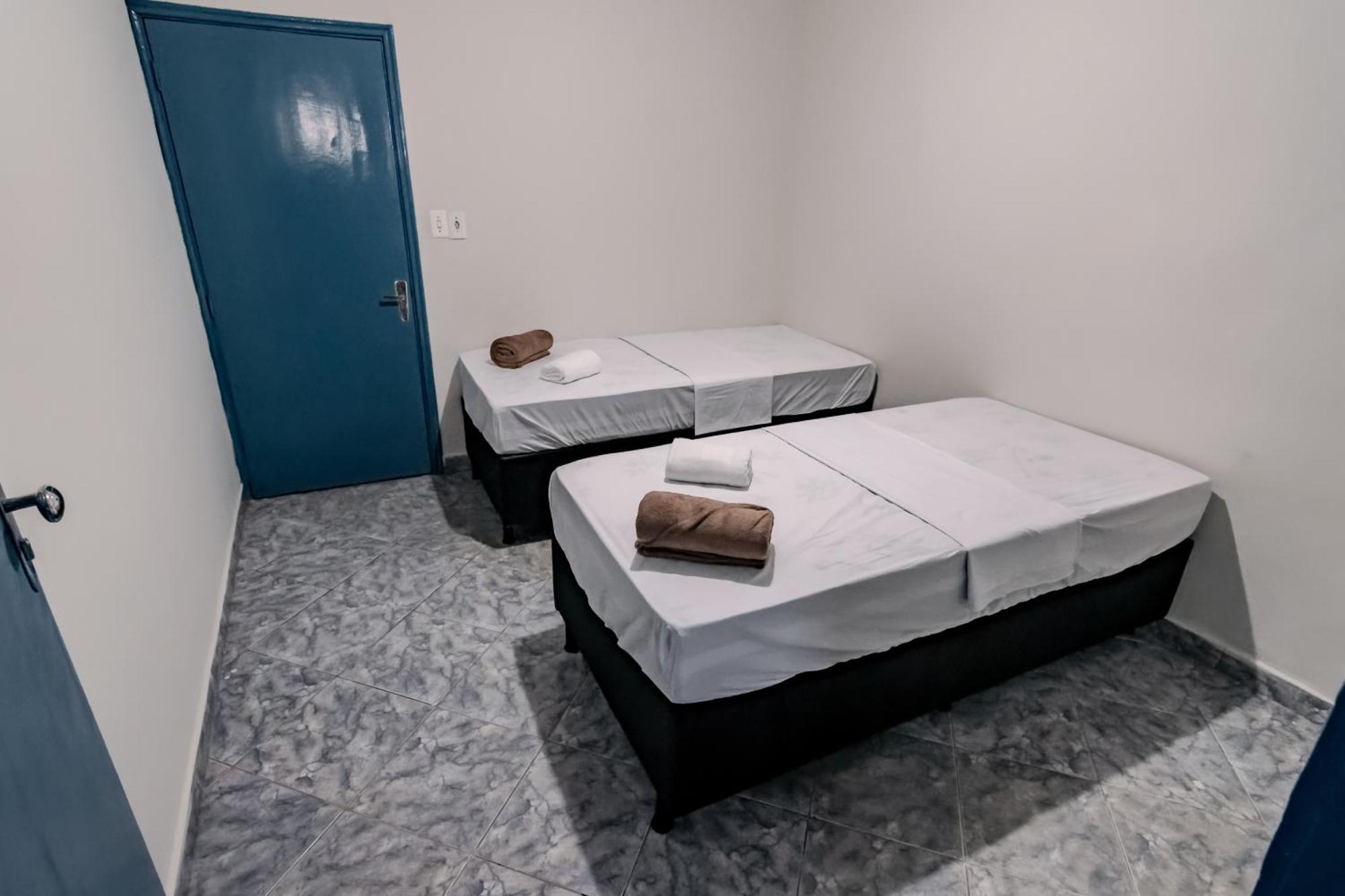 Pousada Roosevelt Quarto 03 - Pousada Central Prox Rodoviaria E Dist Industrial Hotel Uberlândia Екстериор снимка