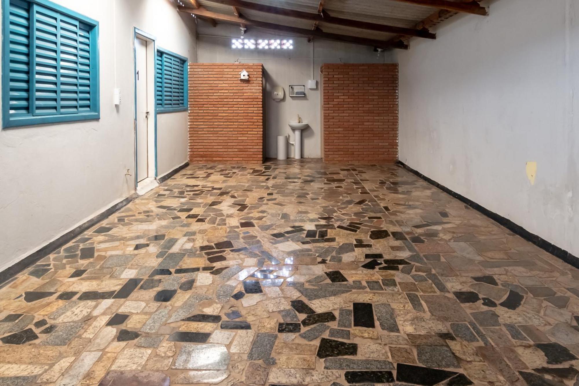 Pousada Roosevelt Quarto 03 - Pousada Central Prox Rodoviaria E Dist Industrial Hotel Uberlândia Екстериор снимка